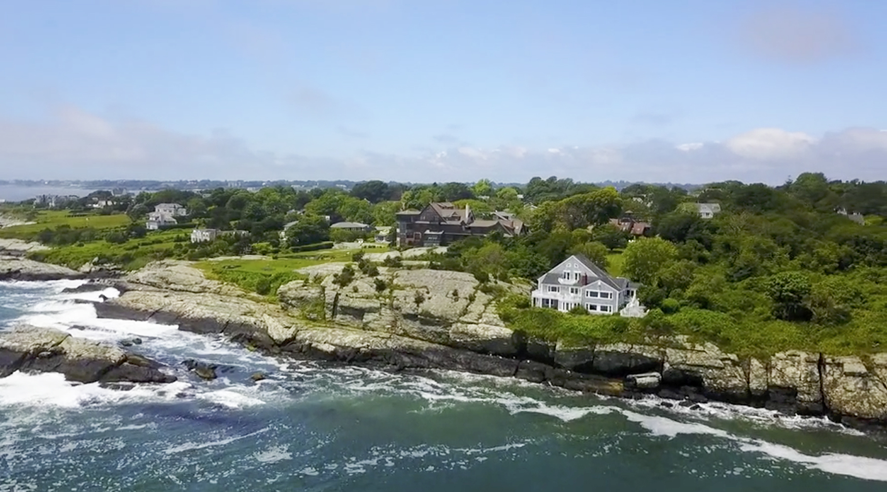 aerial photo Bancroft on the Bluffs